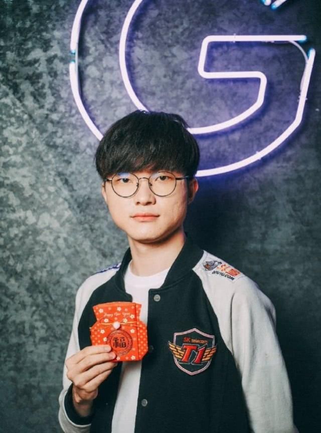 连闲 连闲